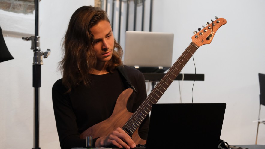 alum feather alexander babikov christina ruf alte schmiede